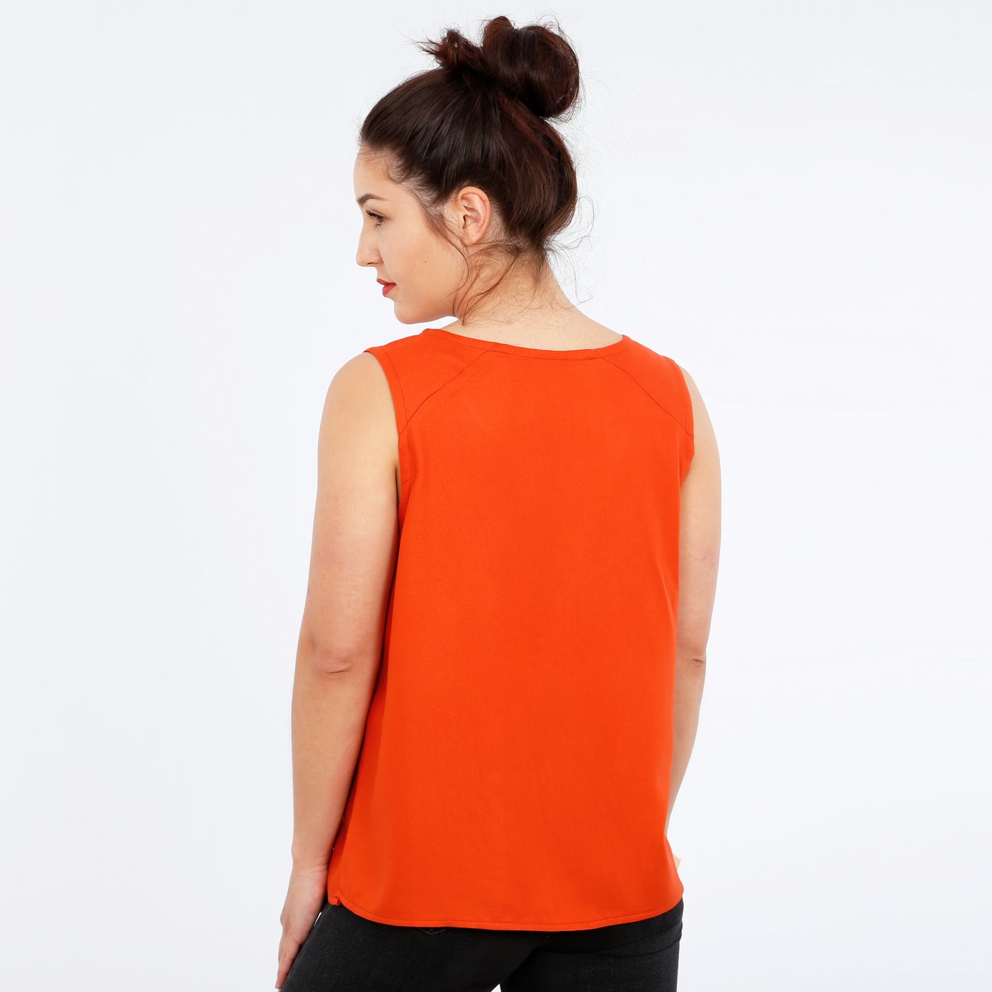 Top avec pinces du poitrine Madame MERLE